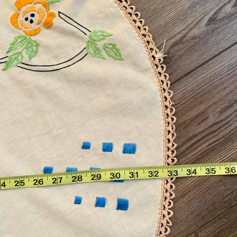 Vintage Handmade Embroidered Round Doily Crocheted Table Cloth 33”